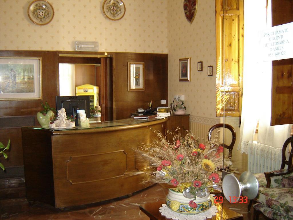 Hotel La Rosa Ronta Dış mekan fotoğraf