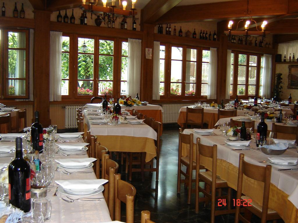 Hotel La Rosa Ronta Dış mekan fotoğraf